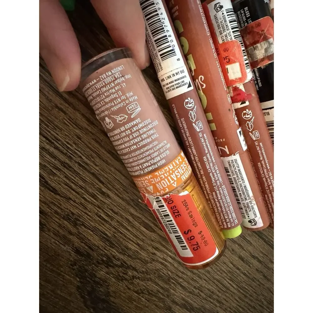 NYX Lip Bundle Butter Gloss, Lipstick 11 Lip Products NEW